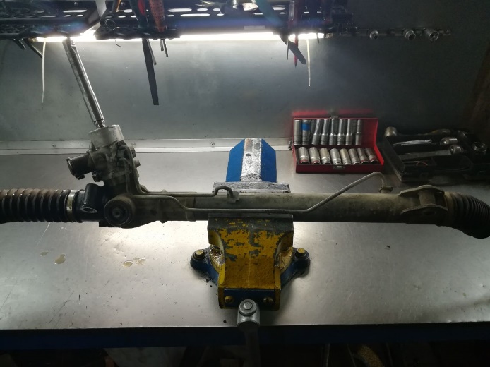 ремонт рулевой рейки Volvo москва